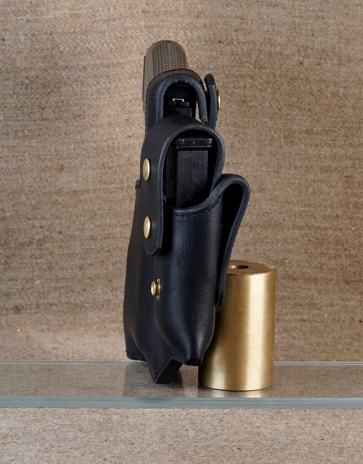 Glock G17 Combo Belt Holster with Accessories Pouch